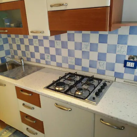 Bright Flat 30Mt From The Beach