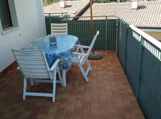 Bright Flat 30mt From The Grado