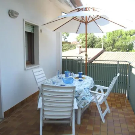 Apartment Comfy Flat With Balcony At 30metres From The Grado