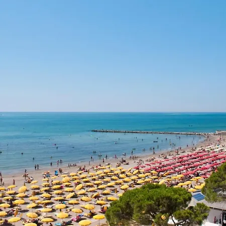 Comfy Flat With Balcony At 30metres From The Apartment Grado